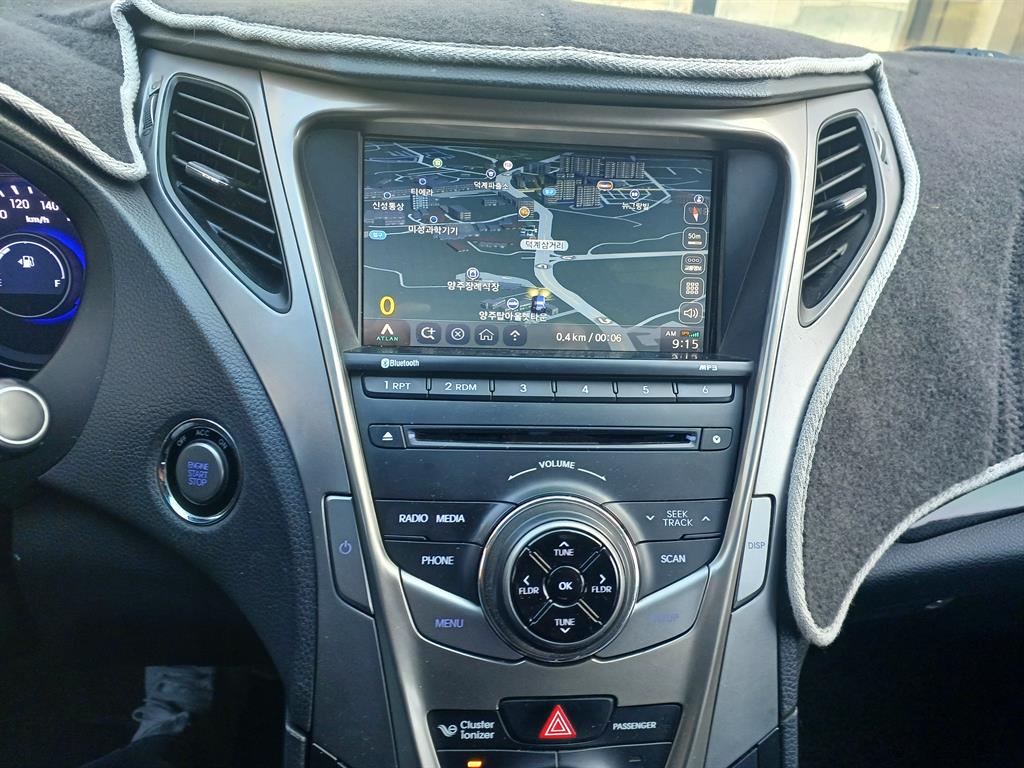 HYUNDAI Grandeur - Vista 10