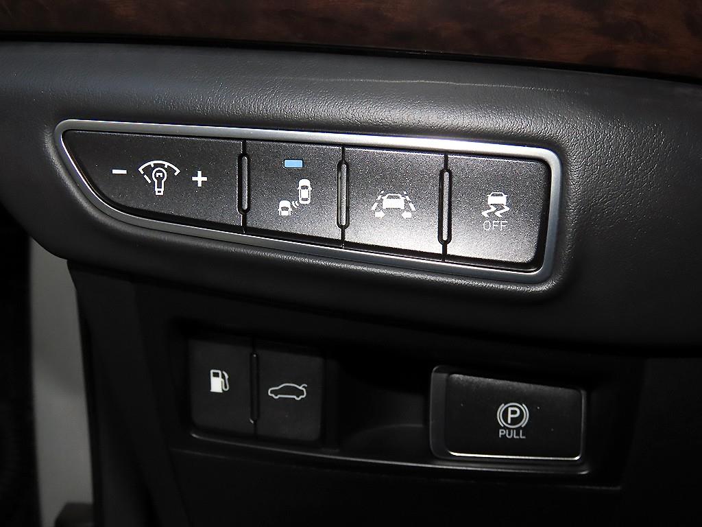 Genesis EQ900 2016 Plateado - Importación desde Corea - HF Imports Iquique - Foto 14