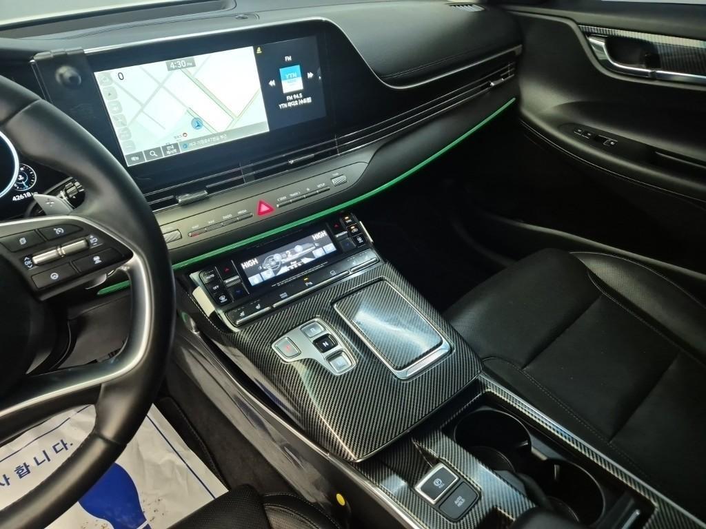 HYUNDAI Grandeur - Vista 9