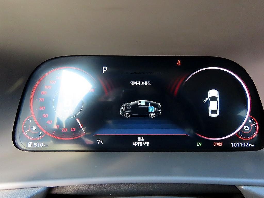 HYUNDAI Sonata - Vista 9