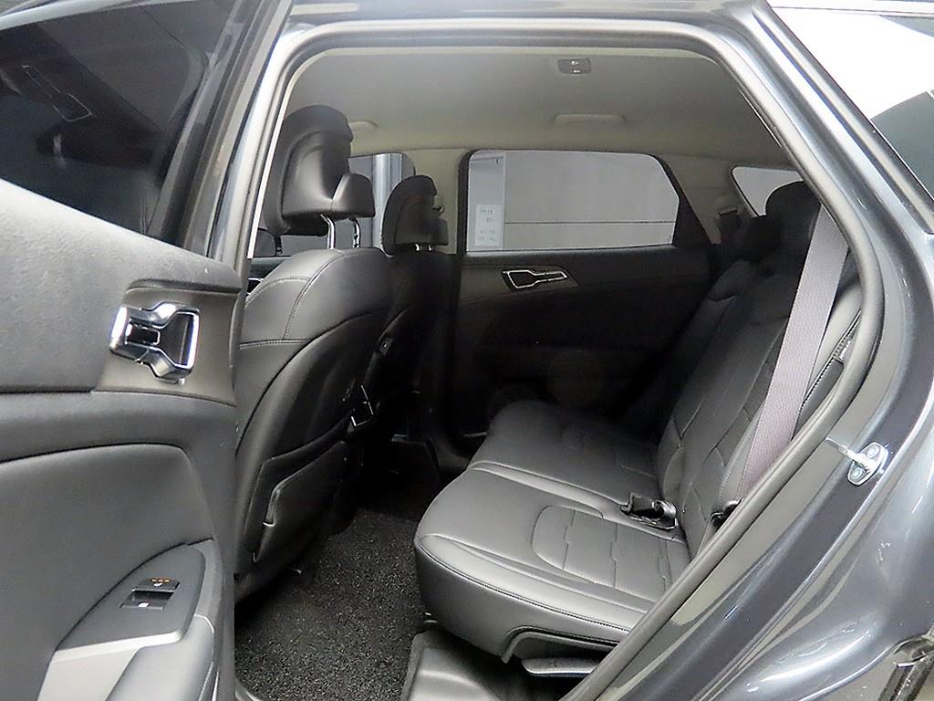 KIA Sportage - Vista 6