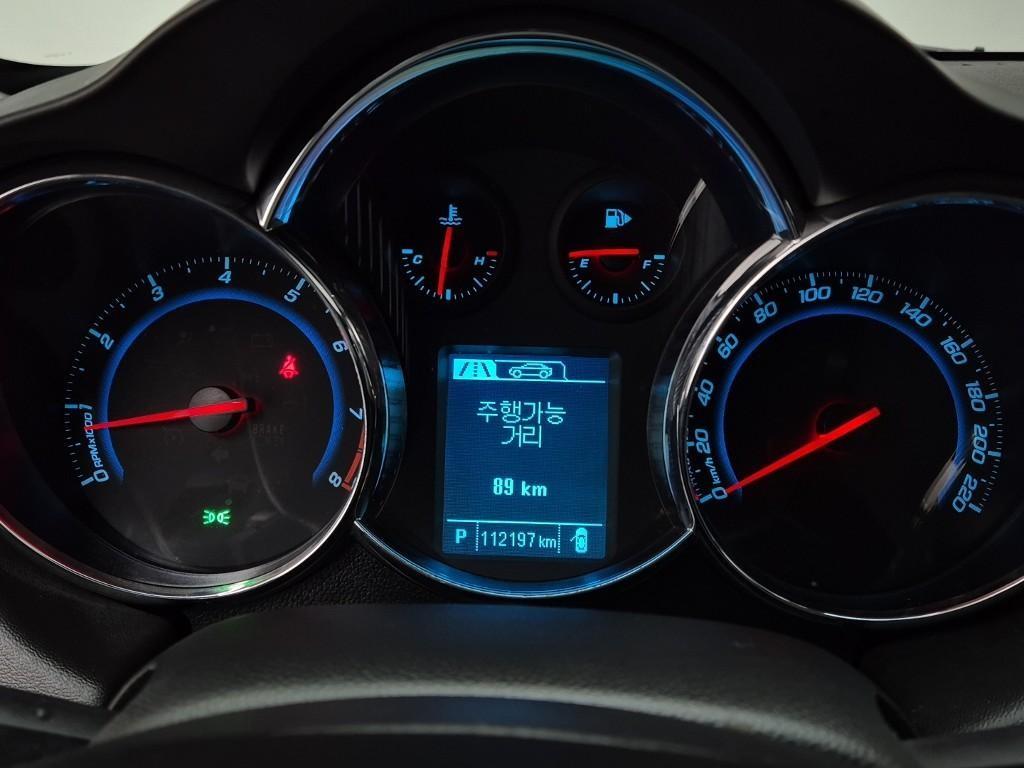 Chevrolet Cruise - Vista 6