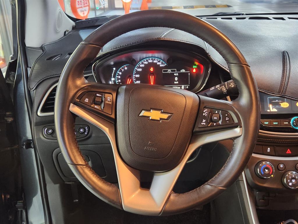 Chevrolet Trax - Vista 9