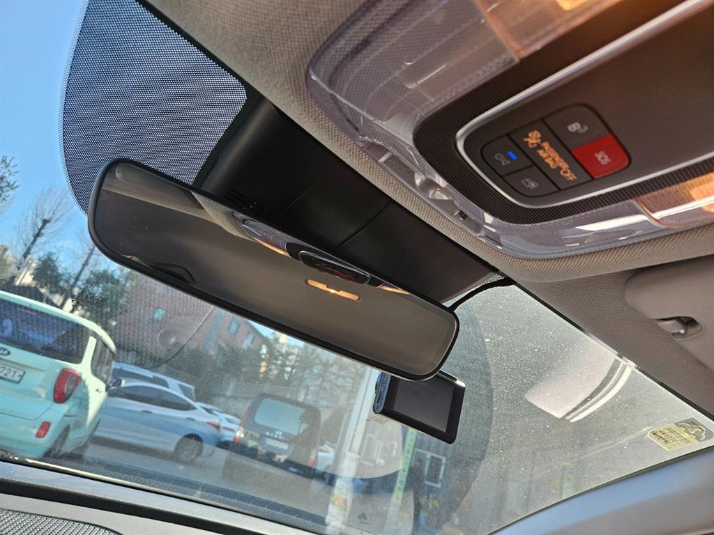 HYUNDAI Avante - Vista 12