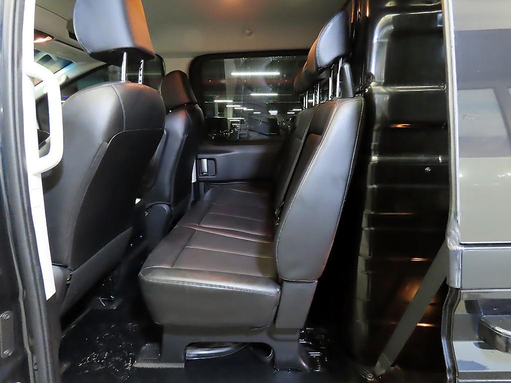 HYUNDAI Staria - Vista 7