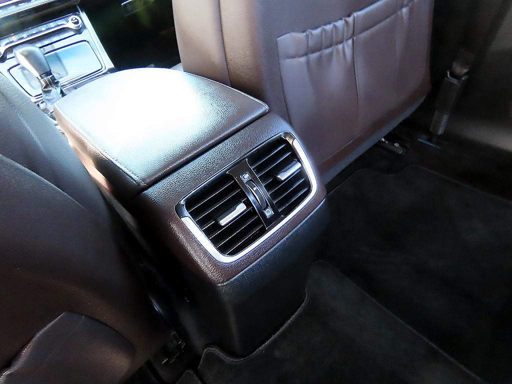 HYUNDAI Grandeur 2018 Gris - Importación desde Corea - HF Imports Iquique - Foto 18