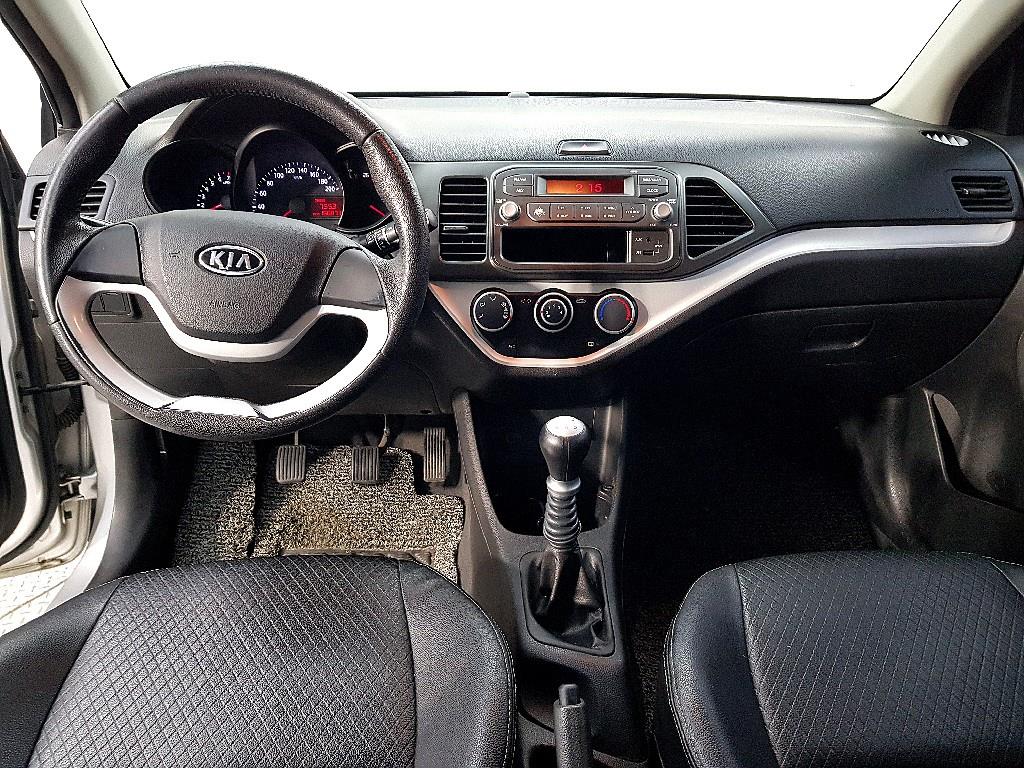 KIA Morning - Vista 5