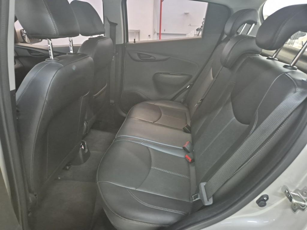 Chevrolet Spark - Vista 12