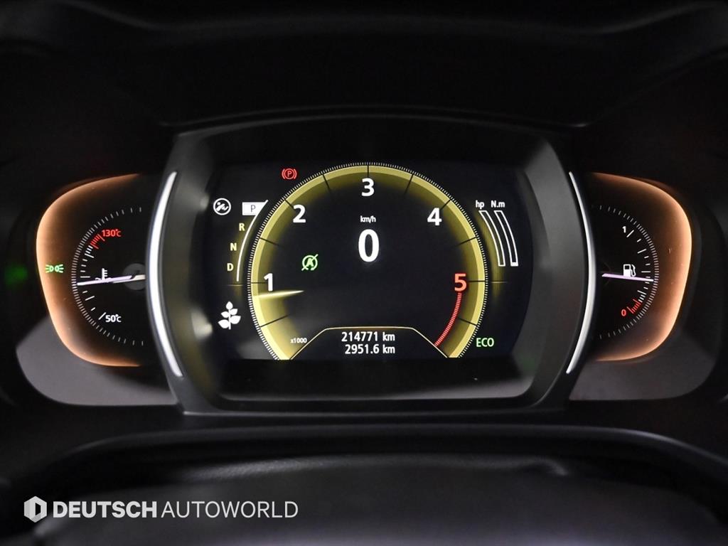 SAMSUNG QM6 - Vista 8