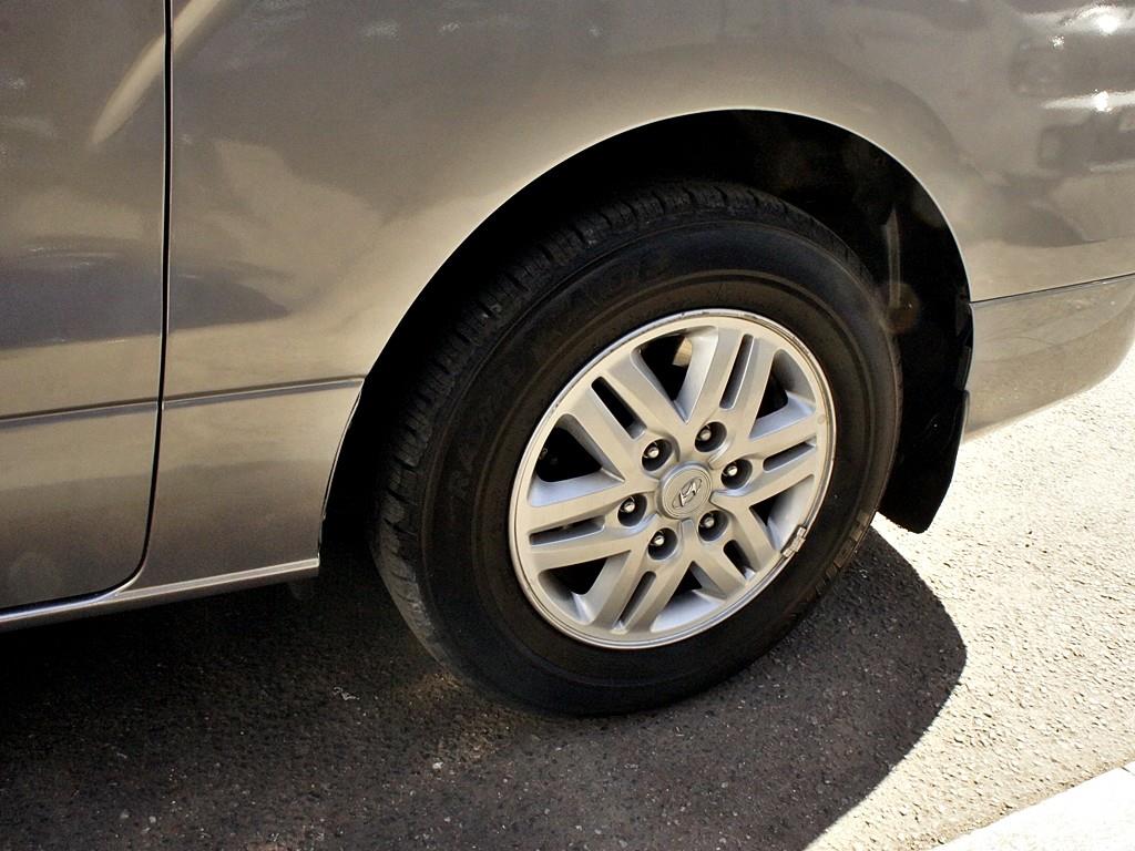 HYUNDAI Starex 2017 Gris - Importación desde Corea - HF Imports Iquique - Foto 12