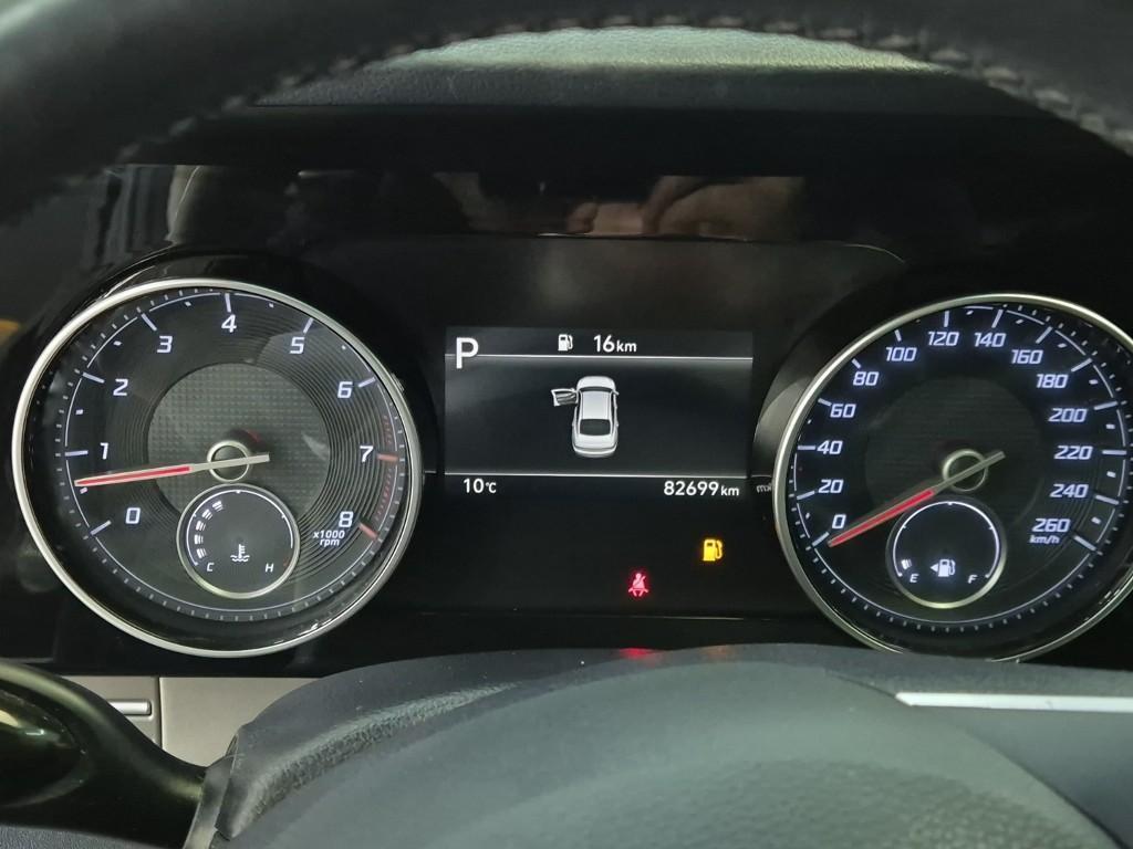 HYUNDAI Grandeur - Vista 6