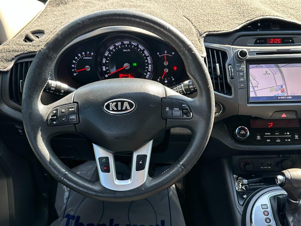 KIA Sportage - Vista 9