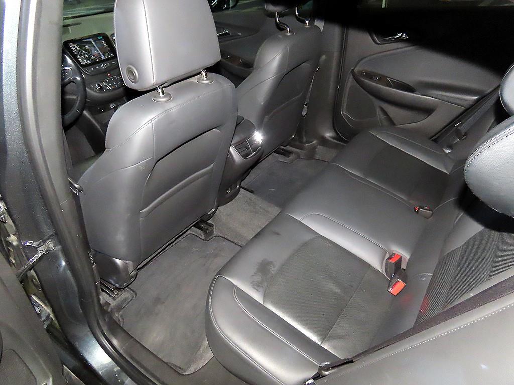 Chevrolet Malibu - Vista 7