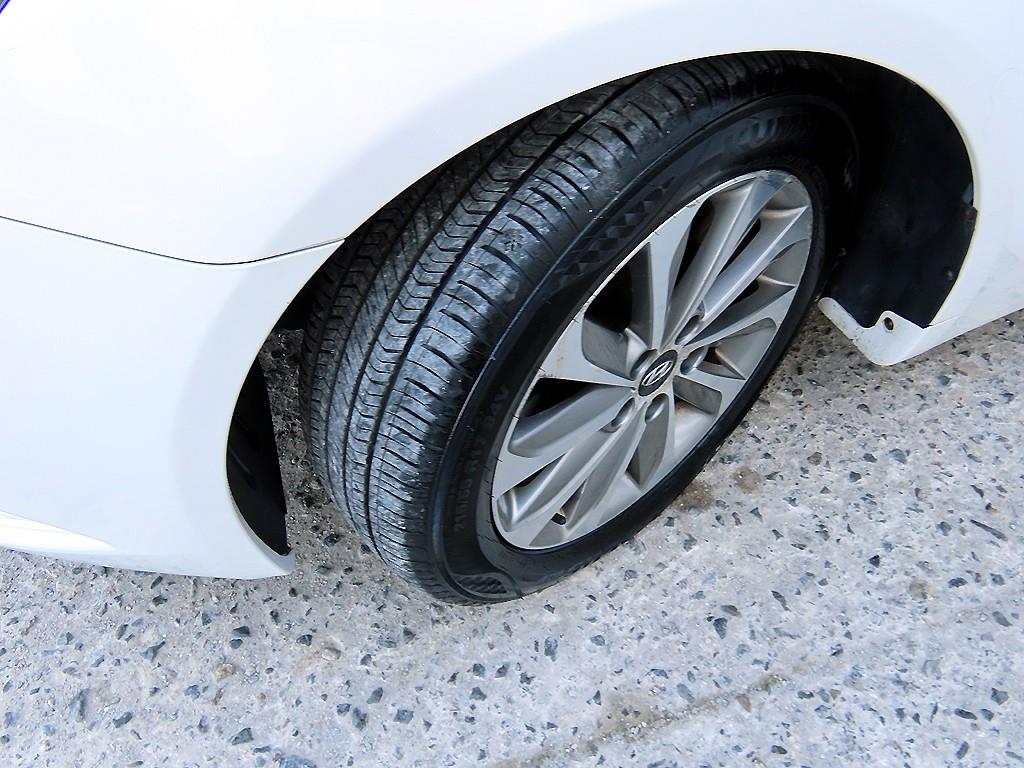 HYUNDAI Sonata 2013 Blanco - Importación desde Corea - HF Imports Iquique - Foto 20