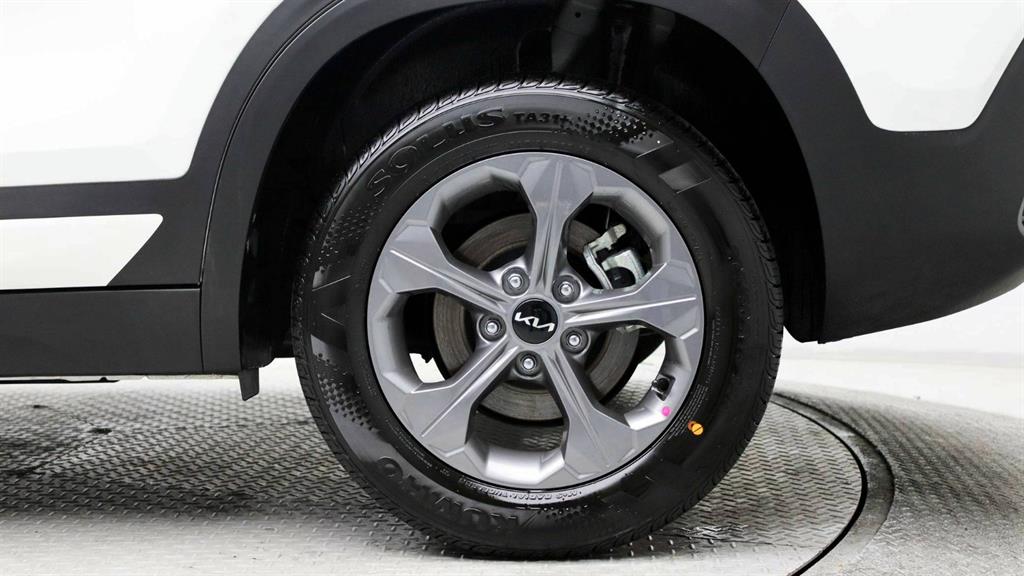 KIA Seltos - Vista 11