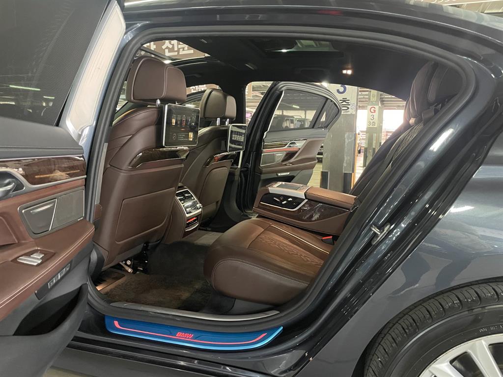 BMW 7 Series 2016 Gris - Importación desde Corea - HF Imports Iquique - Foto 19