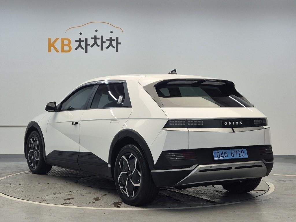 HYUNDAI Ioniq 5 - Vista 2