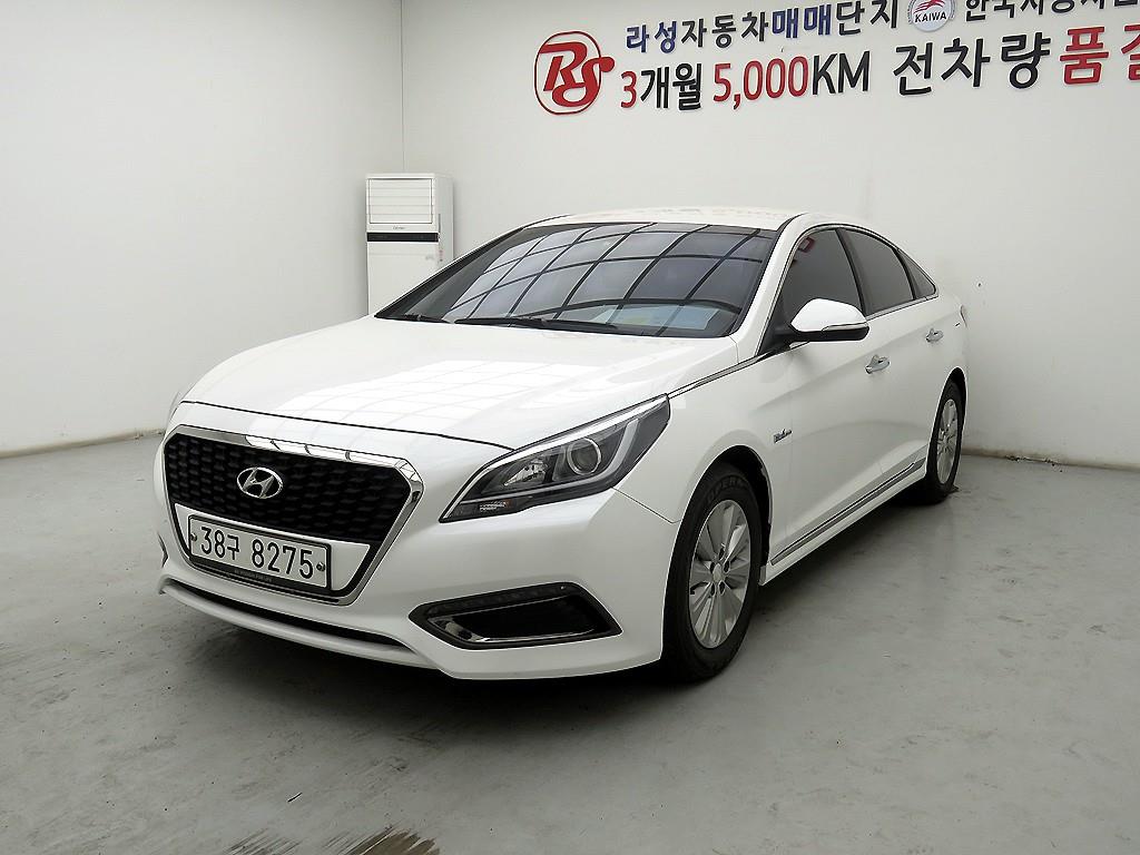 HYUNDAI Sonata - Vista 2