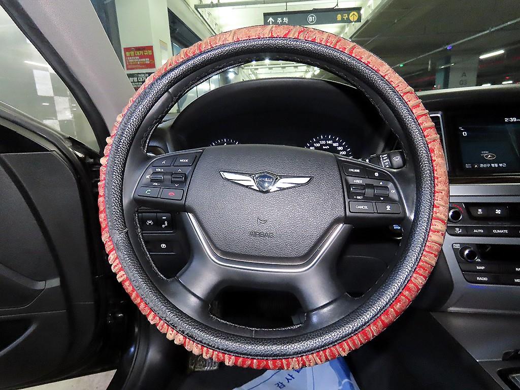 Genesis G80 - Vista 8