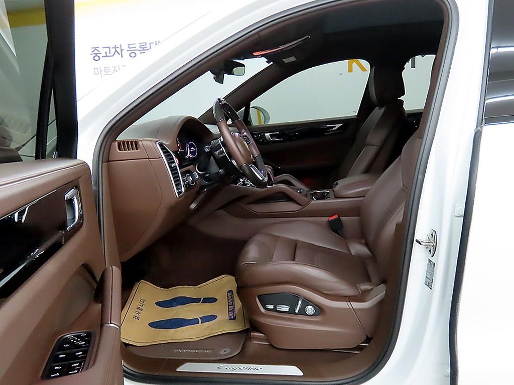 Porsche Cayenne - Vista 5