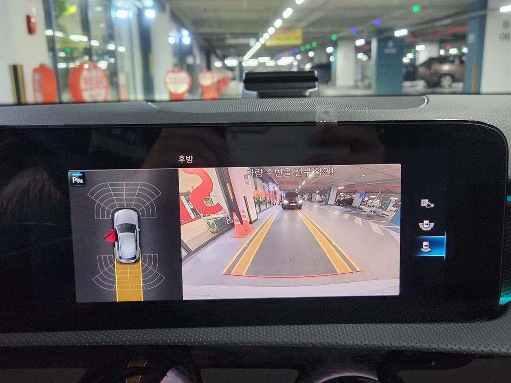 Mercedes Benz A Class - Vista 12