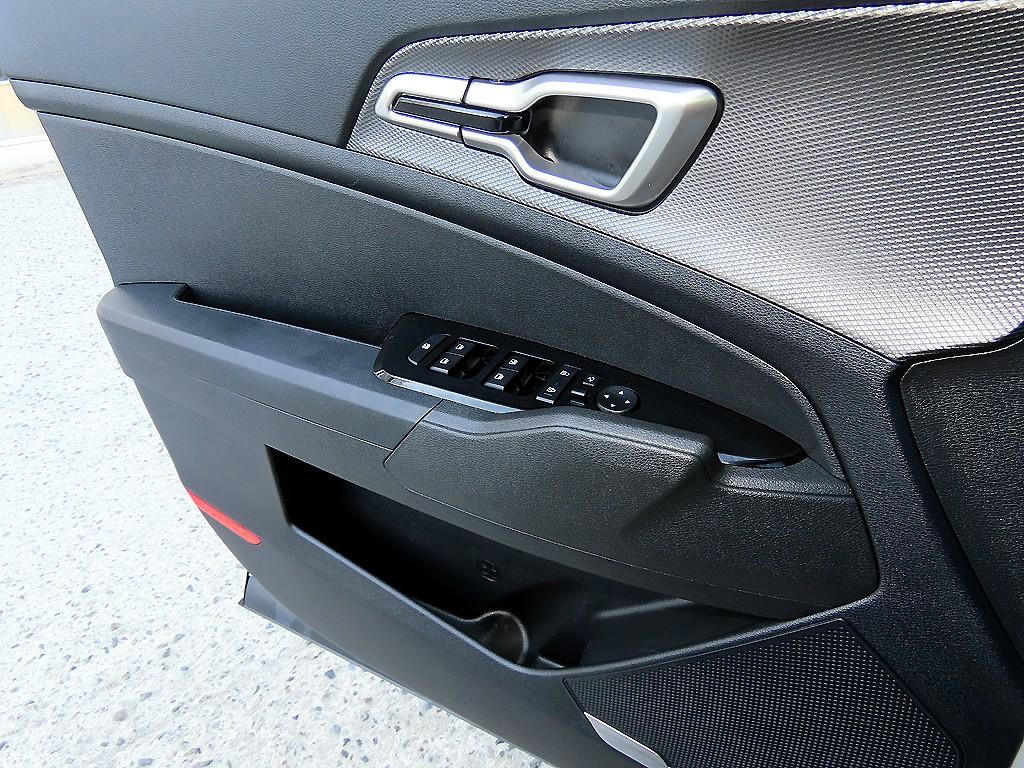 KIA Sportage - Vista 11