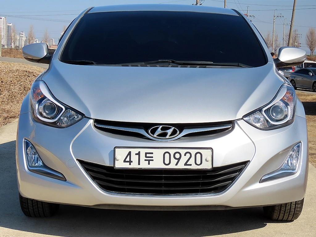 HYUNDAI Avante 2016 Plateado - Importación desde Corea - HF Imports Iquique - Foto 1