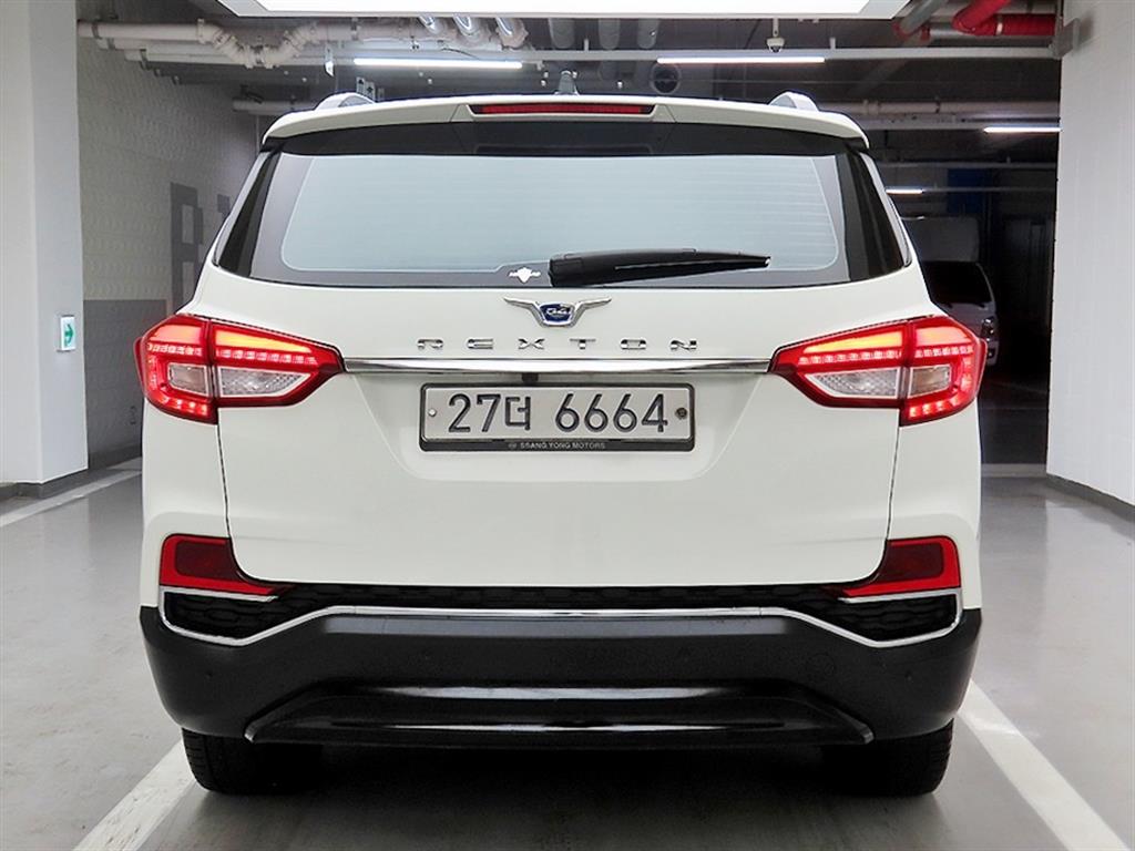 Ssangyong Rexton - Vista 3