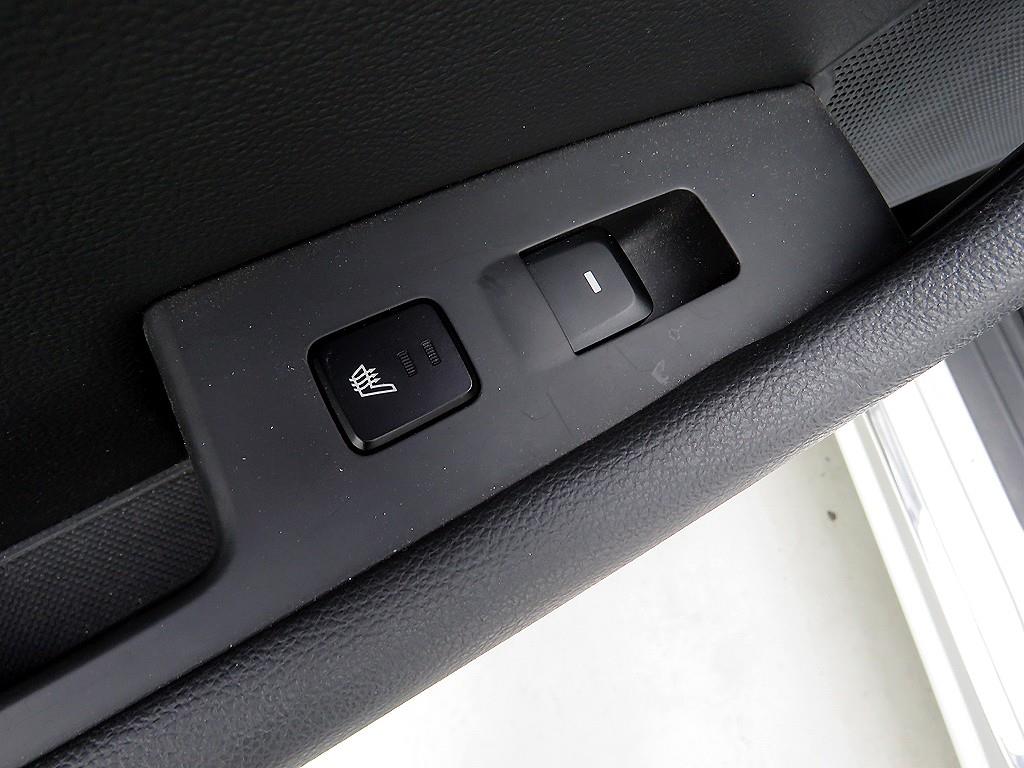 HYUNDAI Sonata - Vista 8