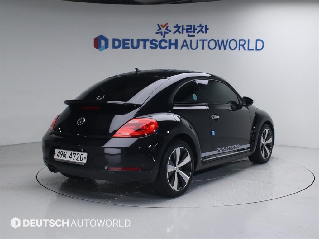 Volkswagen Beetle - Vista 2