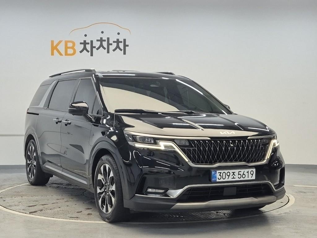 KIA Carnival - Vista 4