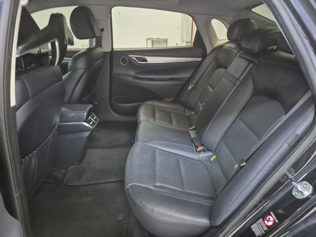 HYUNDAI Grandeur - Vista 12