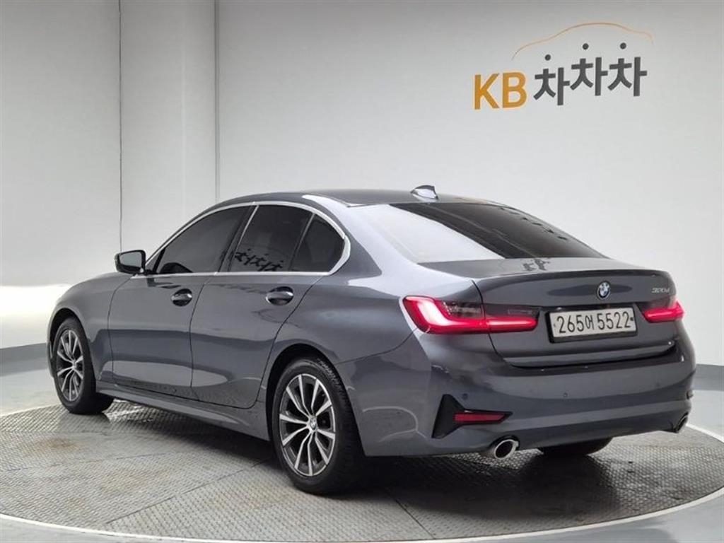 BMW 3 series - Vista 3