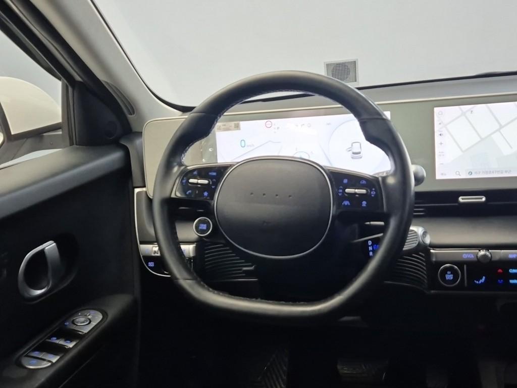 HYUNDAI Ioniq 5 - Vista 9