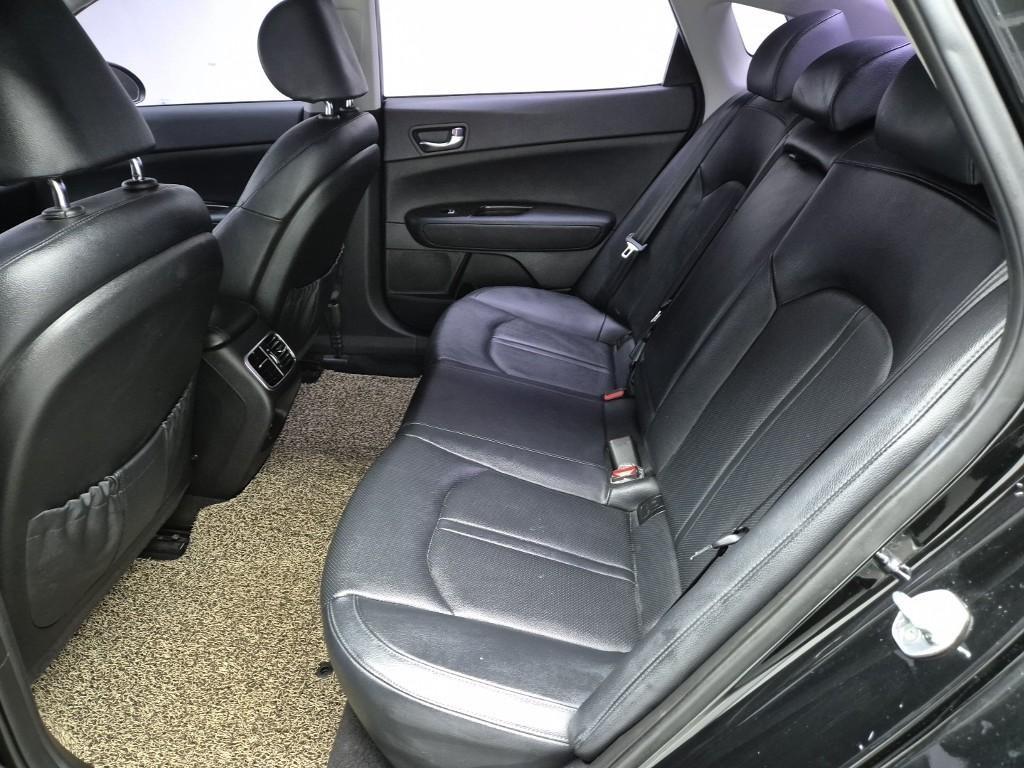 KIA K5 2017 Negro - Importación desde Corea - HF Imports Iquique - Foto 19