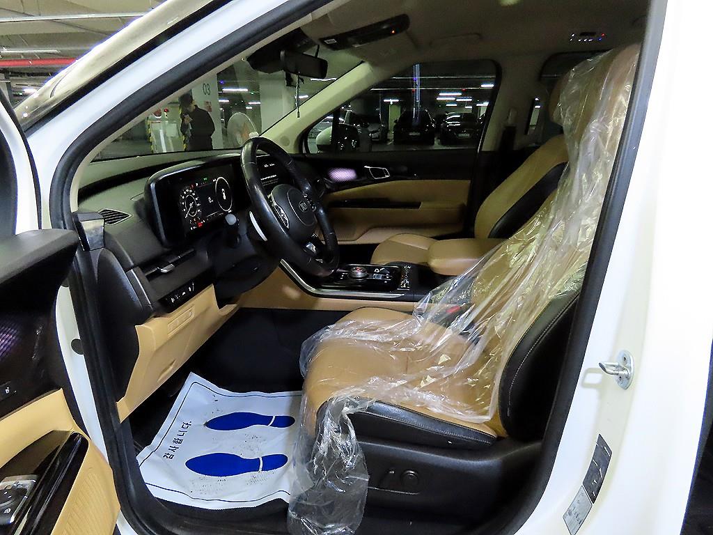 KIA Carnival - Vista 6