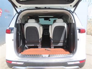 KIA Carnival - Vista 10