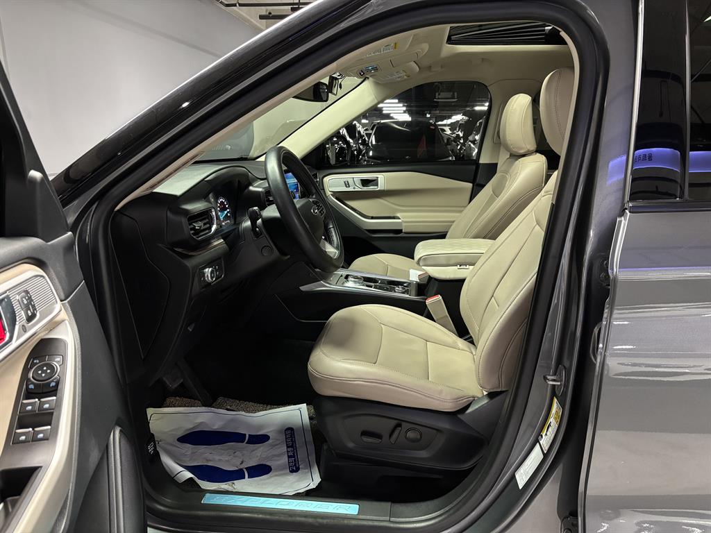 Ford Explorer - Vista 7