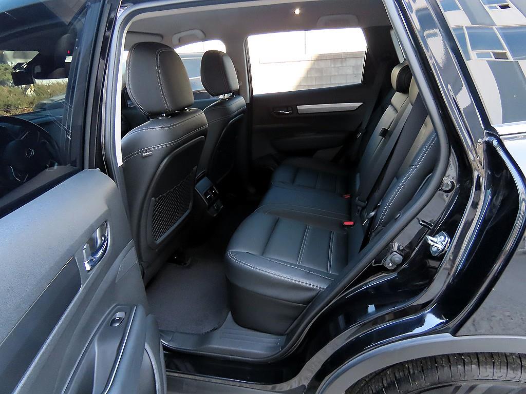 SAMSUNG QM6 - Vista 6