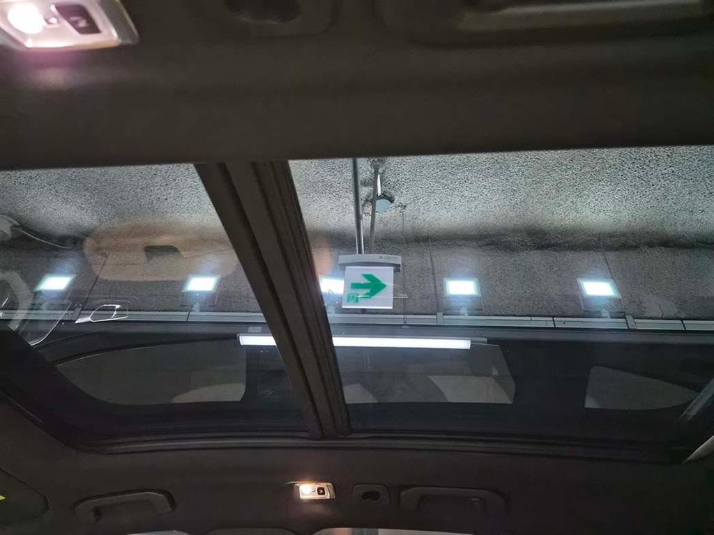 Volvo XC60 2019 Gris - Importación desde Corea - HF Imports Iquique - Foto 15