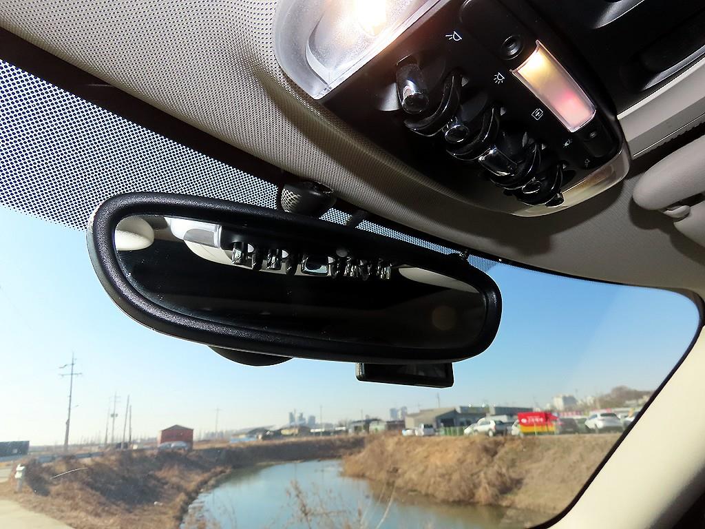 Mini Clubman - Vista 12