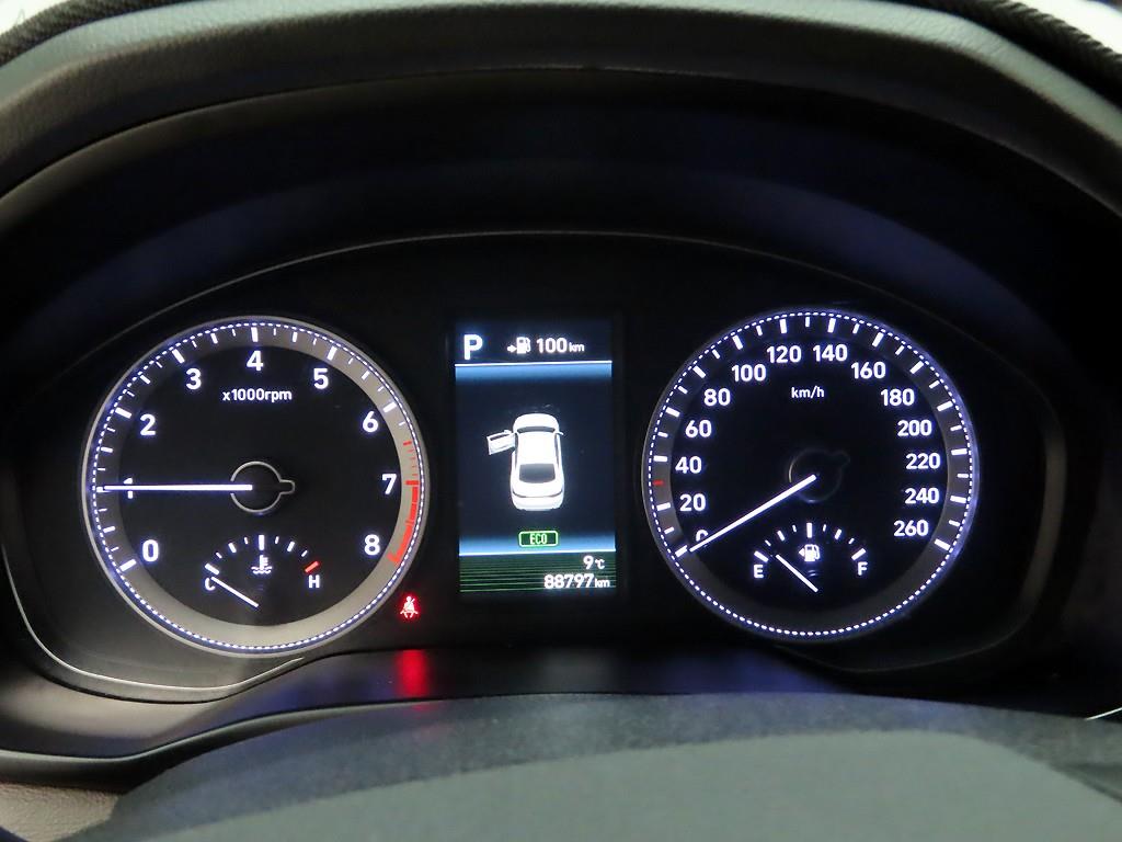 HYUNDAI Grandeur - Vista 6