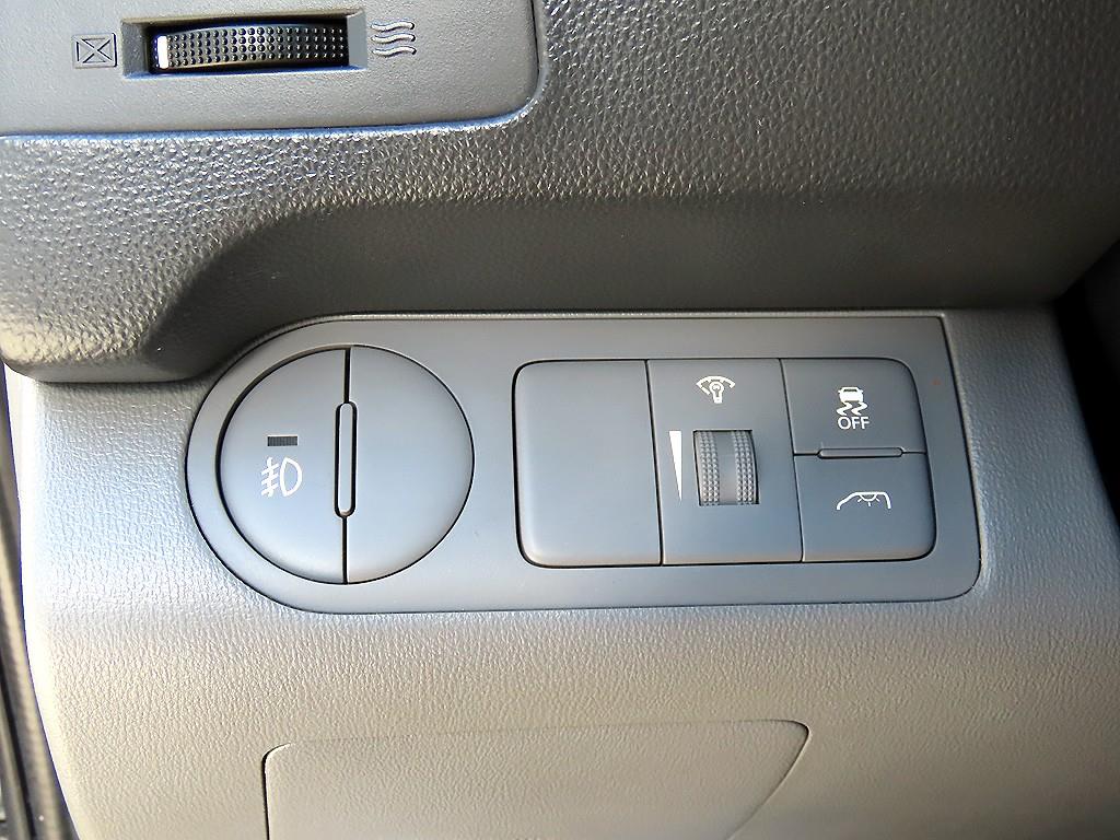 HYUNDAI Starex 2016 Plateado - Importación desde Corea - HF Imports Iquique - Foto 13