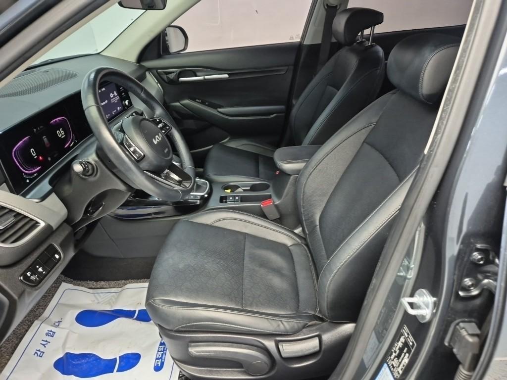 KIA Seltos - Vista 11