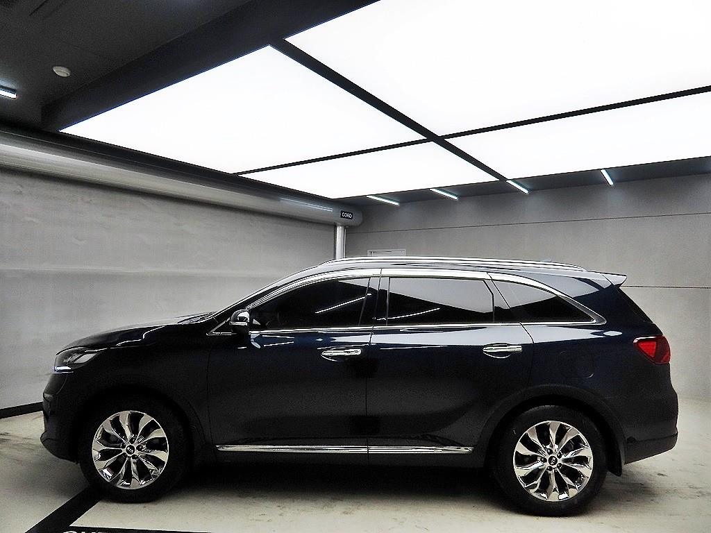 KIA Sorento - Vista 4