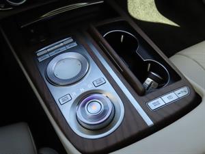 Genesis G80 - Vista 12