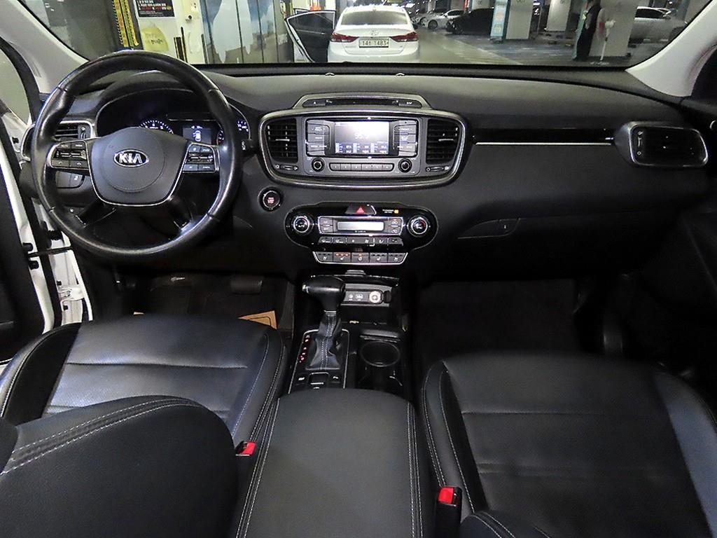 KIA Sorento - Vista 10