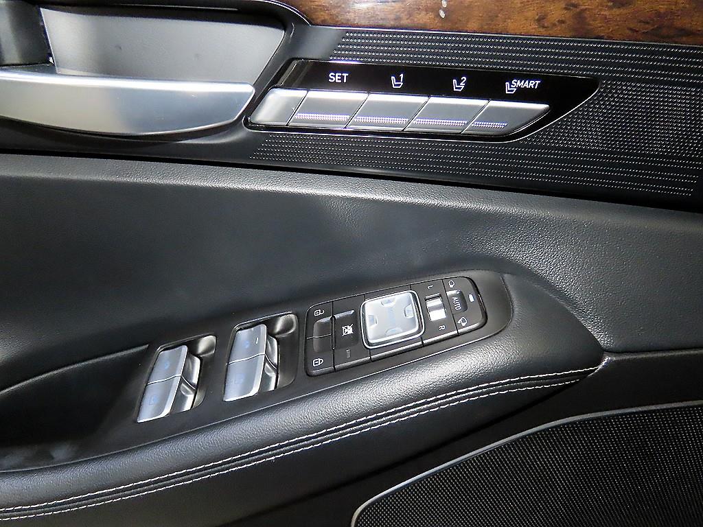 Genesis G90 2019 Negro - Importación desde Corea - HF Imports Iquique - Foto 13