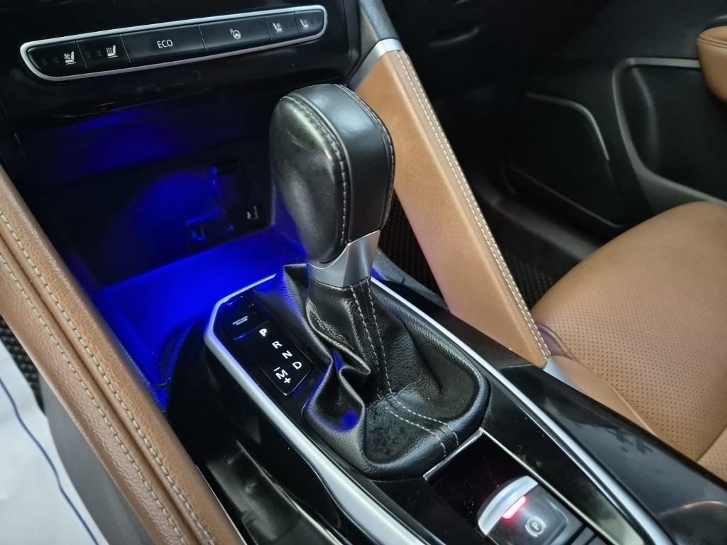 SAMSUNG QM6 - Vista 8