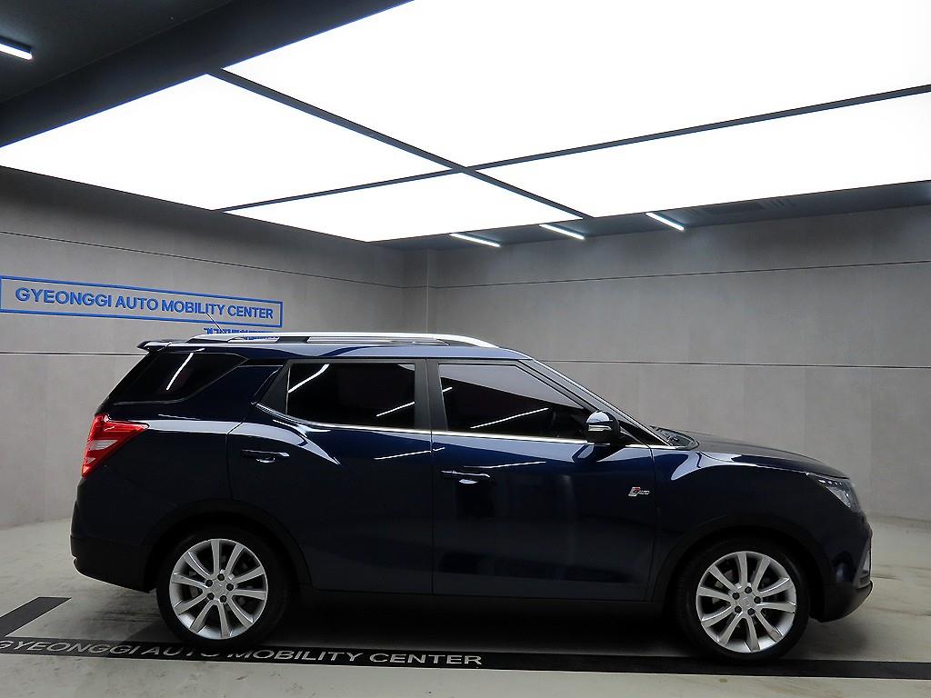 Ssangyong Tivoli - Vista 2